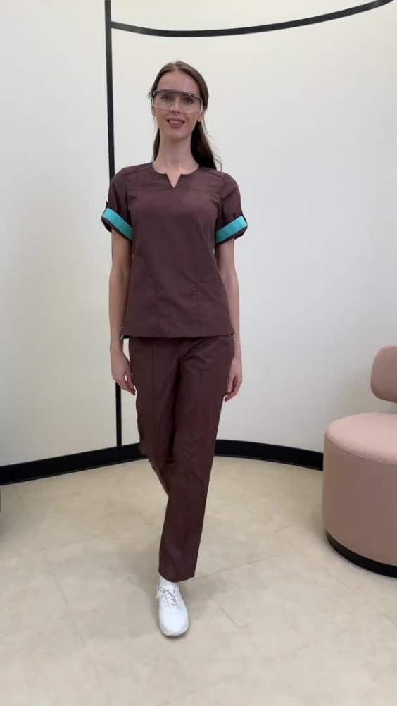 Костюм LINDRED GVENN (ЛИНДРЕД ГВЕНН) короткий рукав женский шоколадный